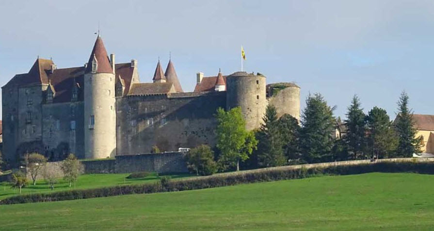 Châteauneuf-en-Auxois, France